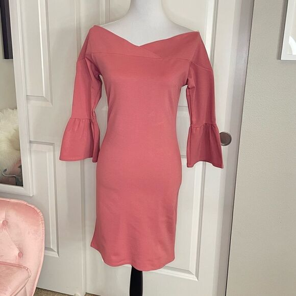 In Style Dusty Rose Off The Shoulder Body Con Dress size Large - Picture 2 of 13